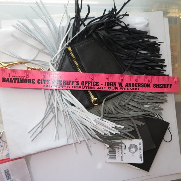 Pierre Hardy 3D Leather Cube Bag XL Keyring - Picture 13 of 16